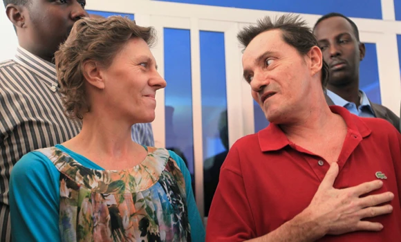 SA hostages freed by Somali pirates