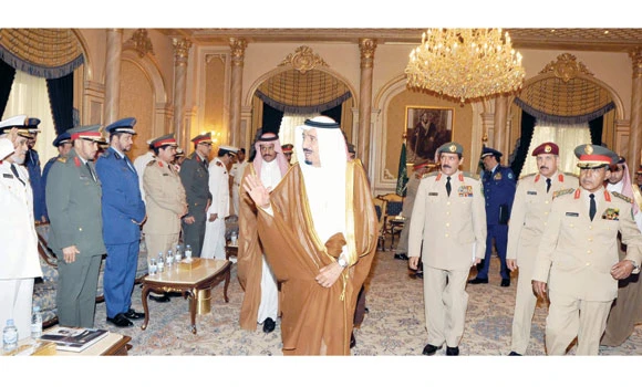 Citizens and officials pledge allegiance to crown prince