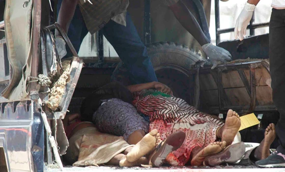 Kenya police: church attacks kill 15, wound 40