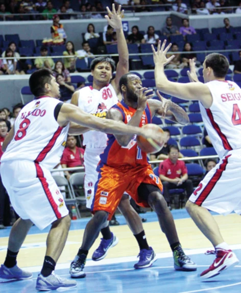 Barako Bull forges 3-team playoff for semis berth
