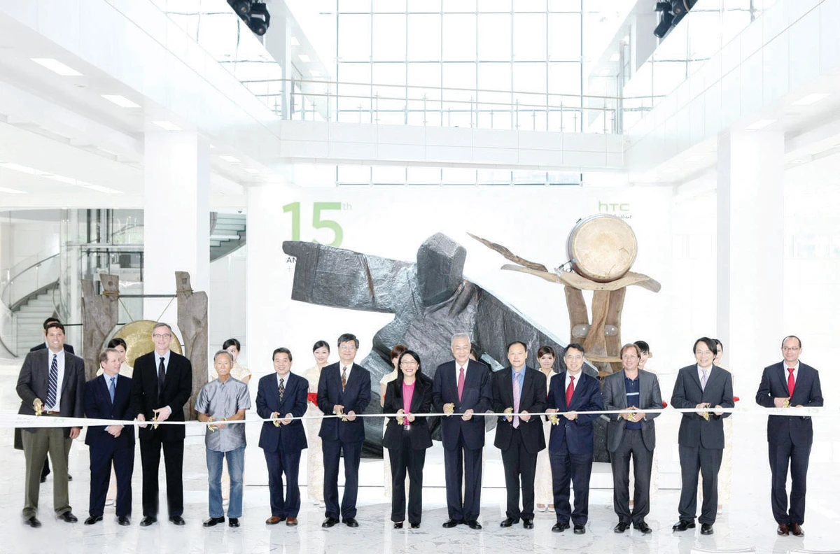 HTC's 15th anniversary marks global HQ opening in Taipei