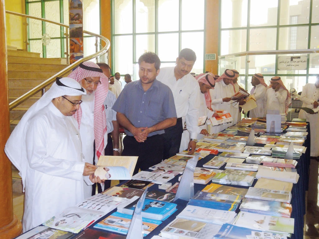 Jazan chamber hosts Indian catalog show