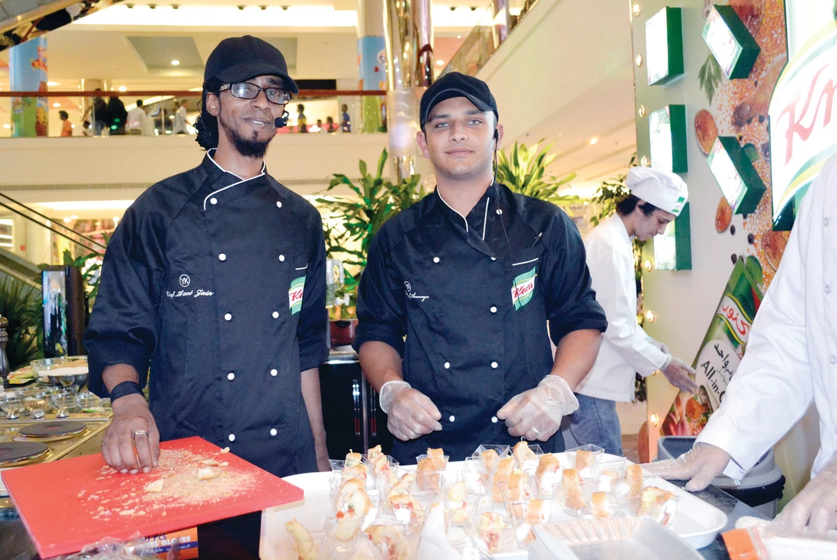 Celebrated Saudi chefs participate in live cooking show