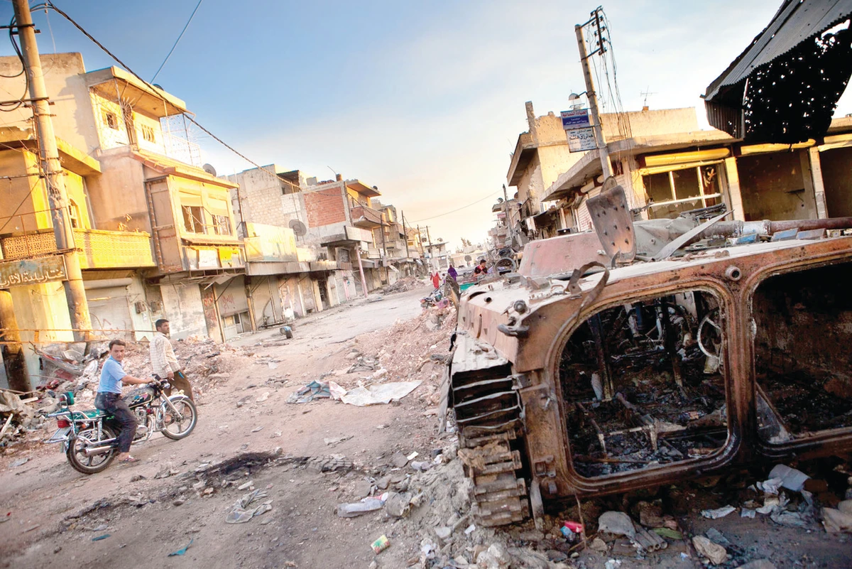 Syrian regime pounds Homs as 2-day toll mounts to 120