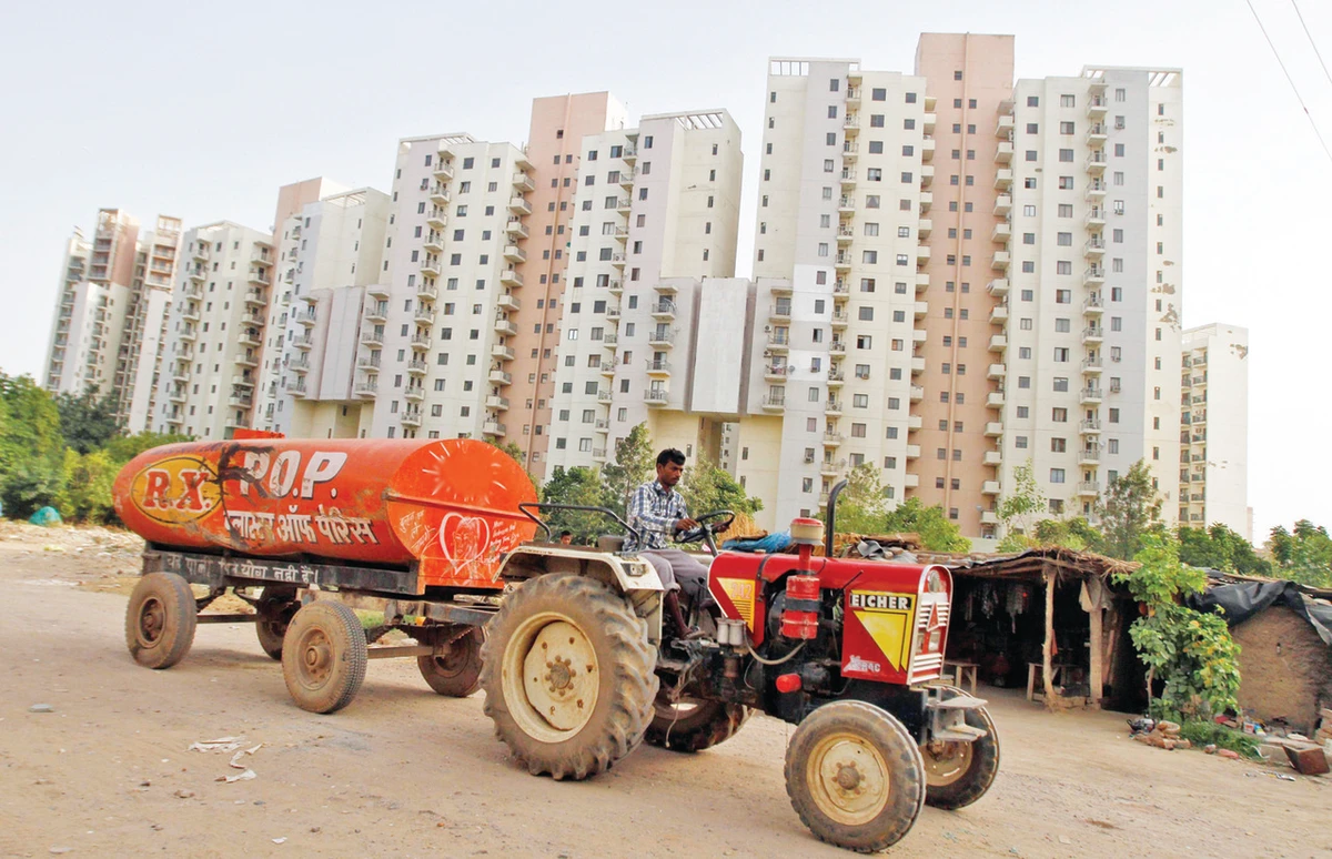 India’s ‘Millennium City’ leaves residents high and dry