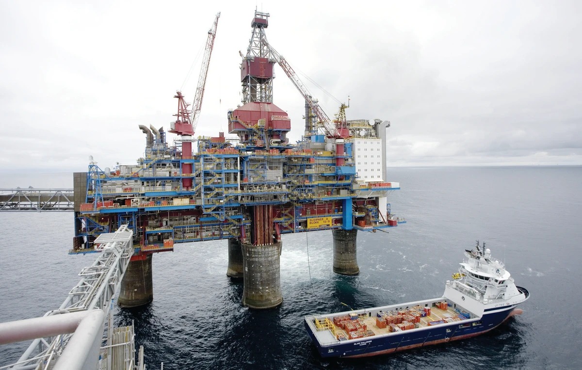 Oil prices rise ahead of Norway lockout