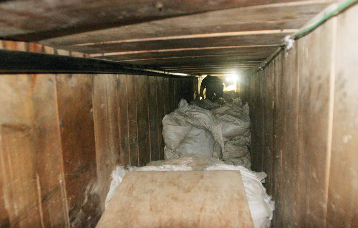 Four drug tunnels found along US-Mexico border