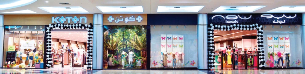 Landmark reaches milestone
with joint 100th store opening