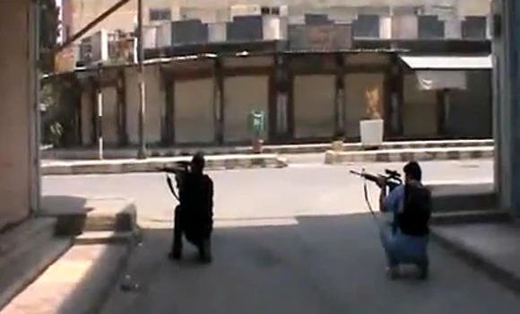 Syria army presses Aleppo assault