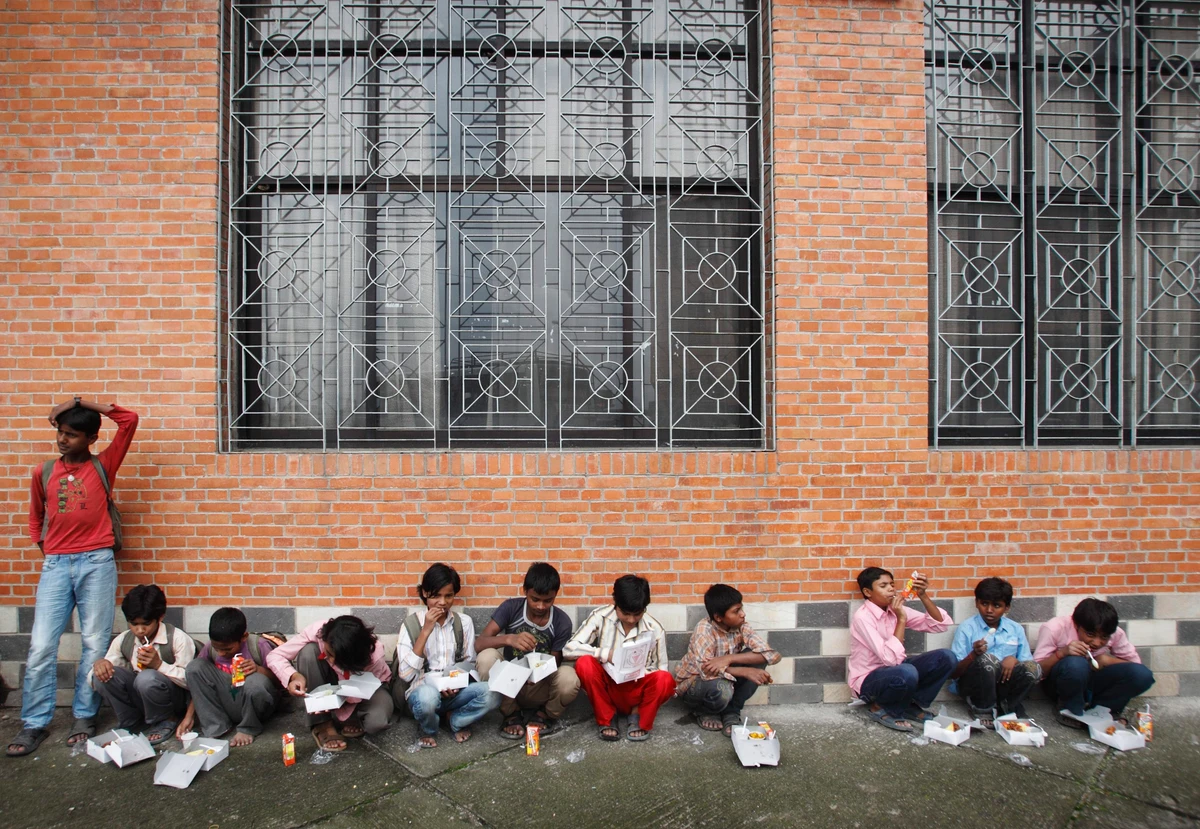 Tax billionaires to help world's poor: UN