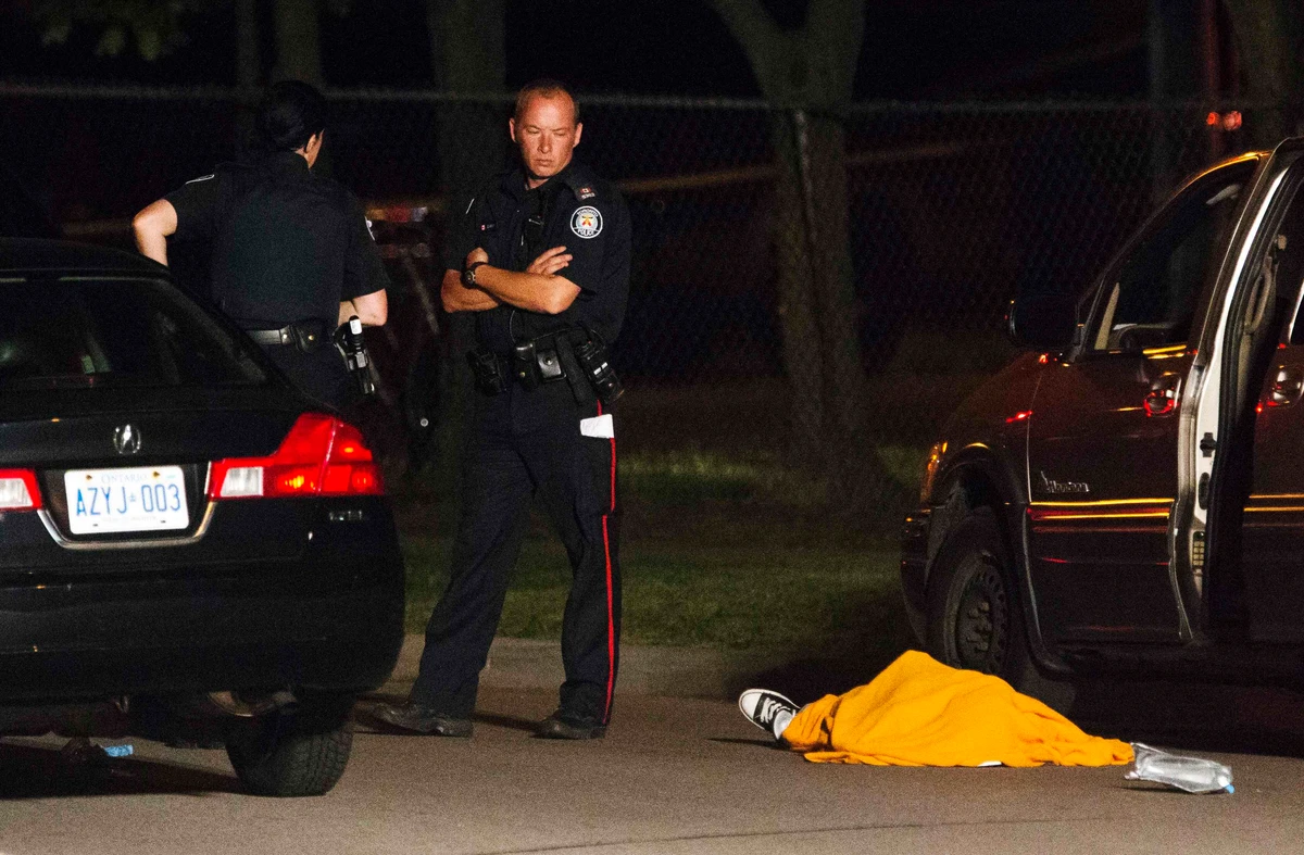 Toronto police chief warns of more violence after shooting