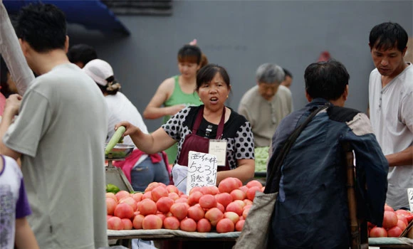 China inflation falls to 29-month low