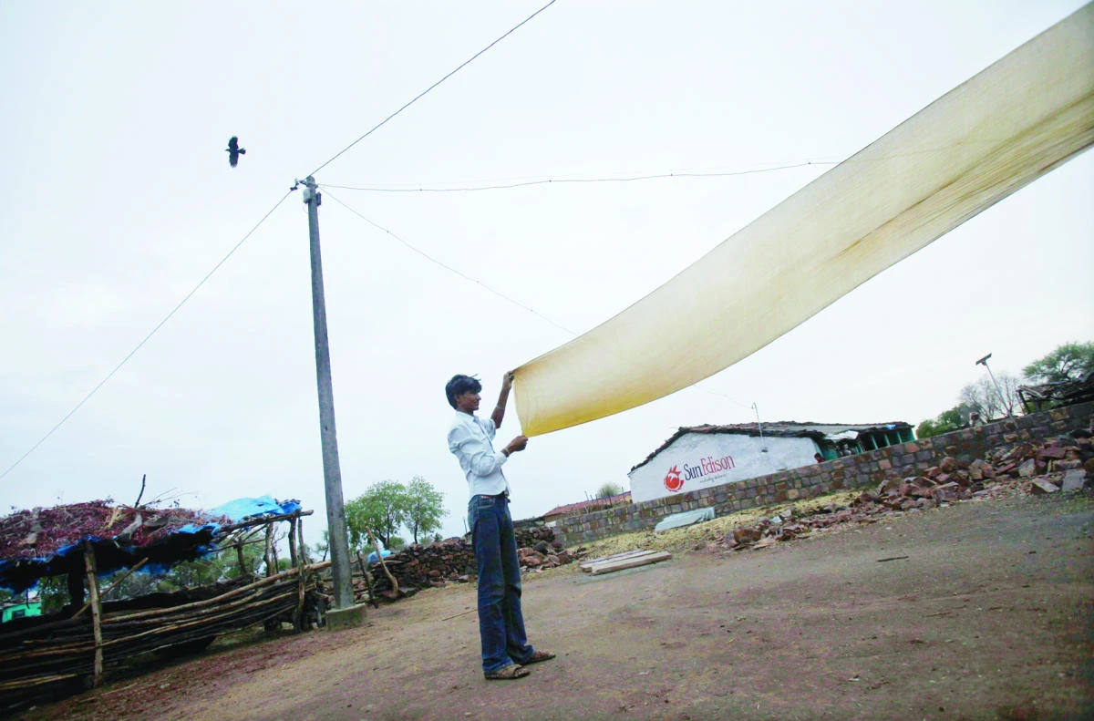 Off-grid power shines in India solar village