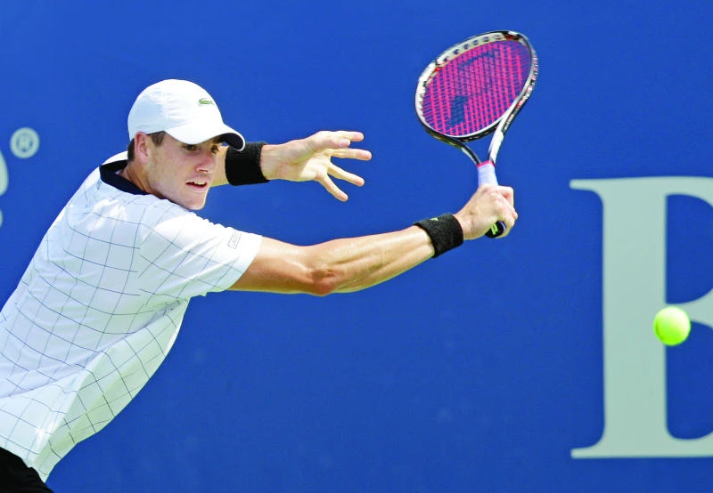 Isner to meet Berdych in final showdown