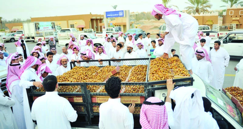 Buraidah dates fest wows large crowds
