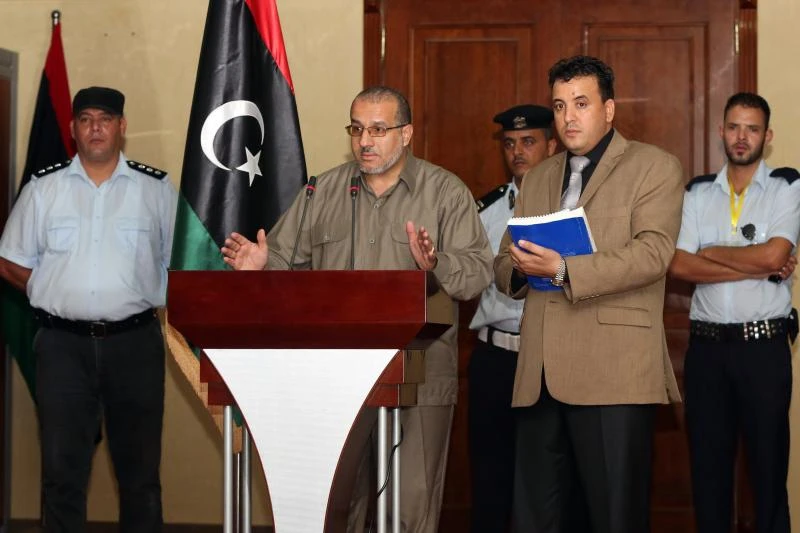 Over 100 tanks seized from pro-Qaddafi militia: ministry
