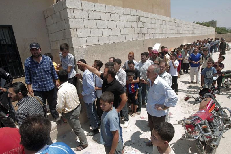 Aleppo running low on food amid siege