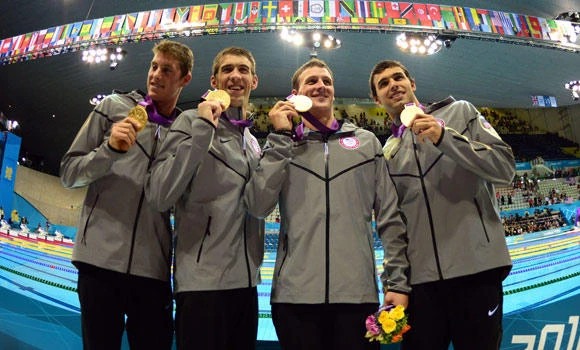 Phelps makes history with record 19th medal