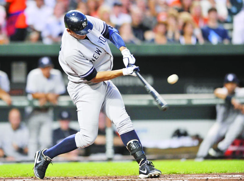 Yankees top Orioles to regain AL East lead