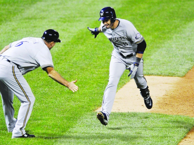 Braun homer in 13th sinks Cardinals