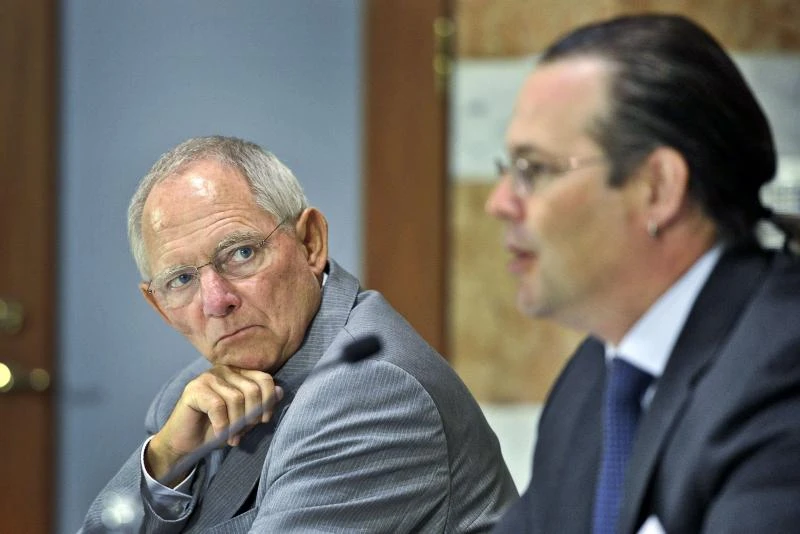 German minister: Don't let up on reforms