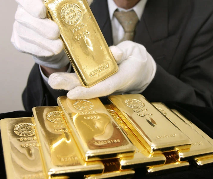 Rising gold ‘reflects uncertainty in global economic outlook’