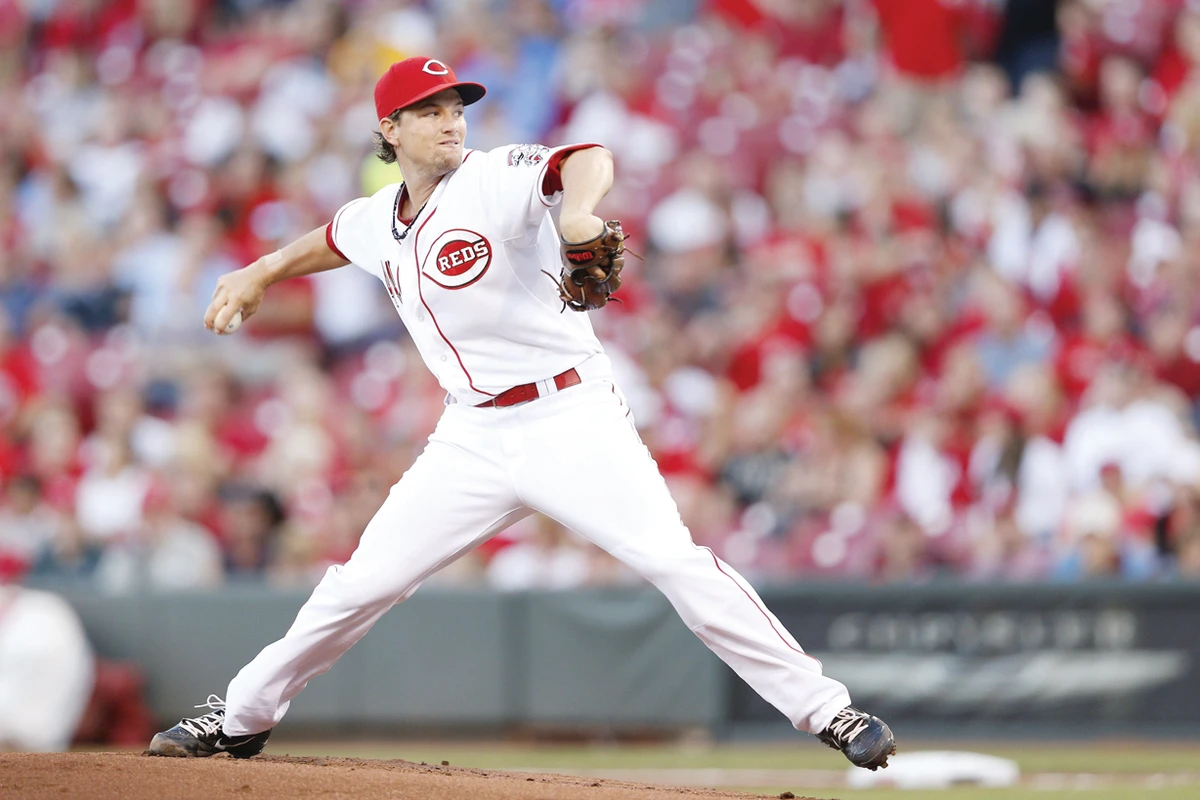 Reds win to put dent in Pirates’ fading playoff hopes