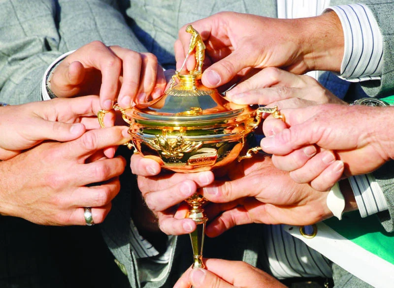 Two big weeks in golf, 2 different prizes