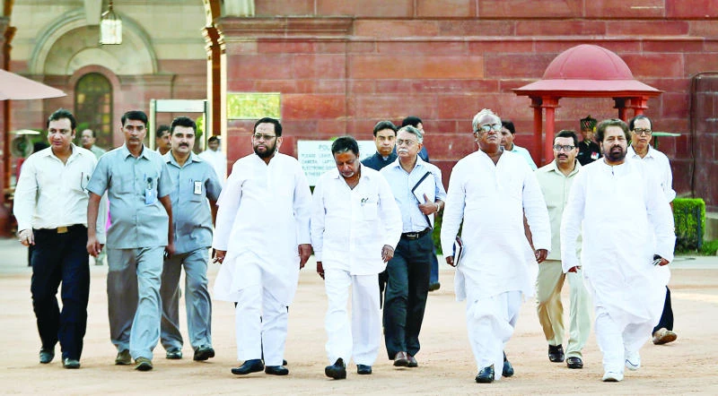 Indian government loses majority, wins key support