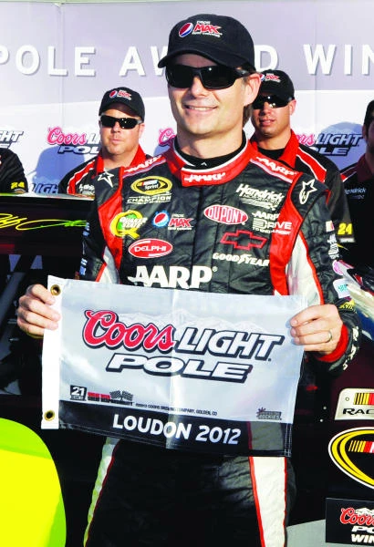 Gordon claims NASCAR pole in New Hampshire