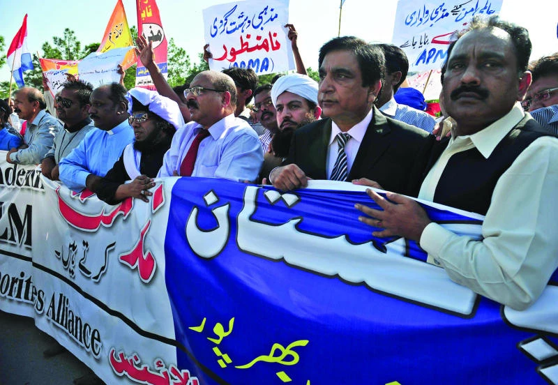 Pakistan government rejects bounty on filmmaker