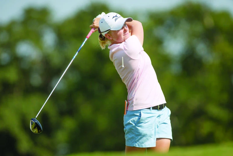 Lewis grabs 3rd-round lead in Navistar