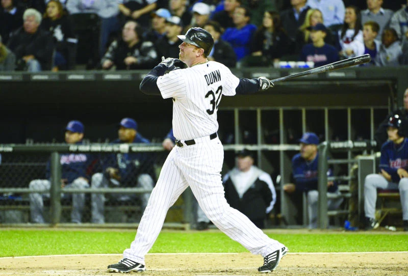 Dunn blasts keep White Sox top, Cardinals also win