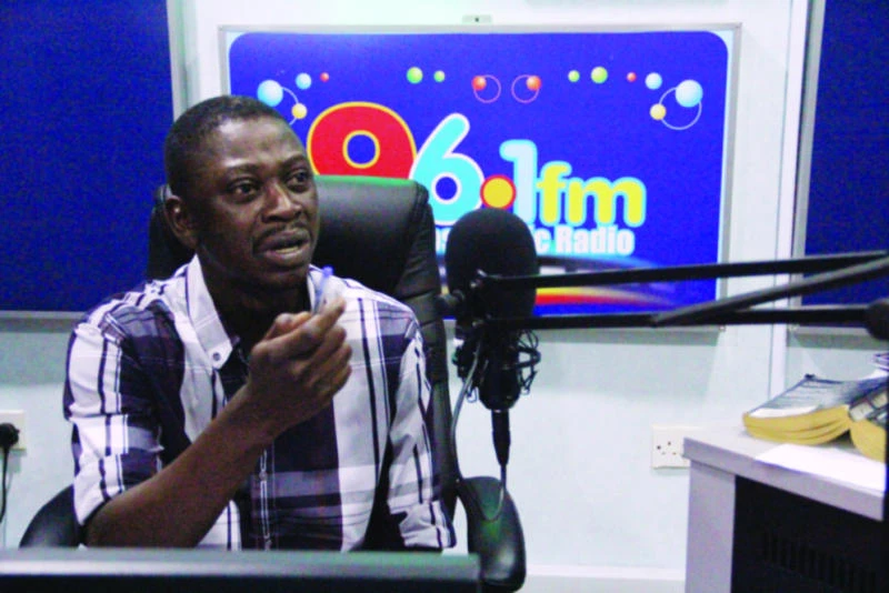 Jammed signals: Radio seeks to ease Lagos traffic
