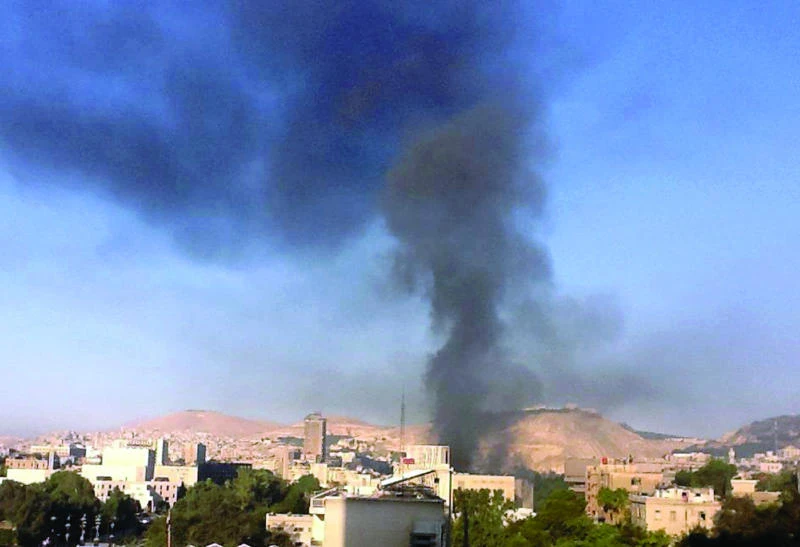 Fighters bomb Syria Army HQ