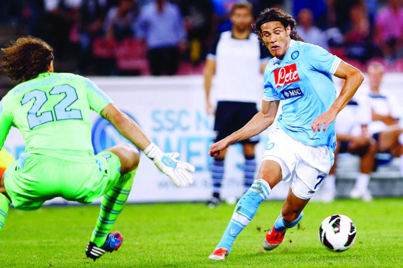 Cavani trick stuns Lazio as Milan wins at home
