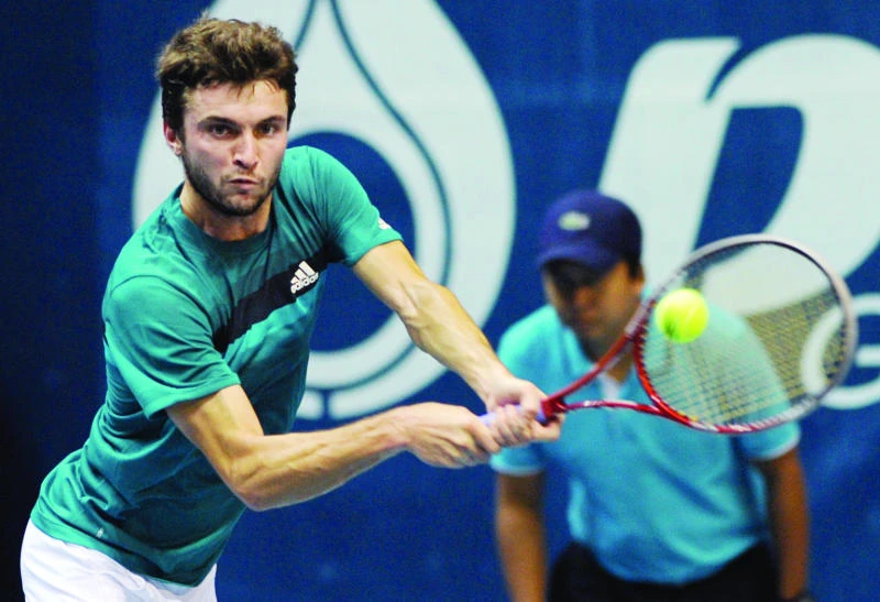 Simon stops Monfils to meet Tipsarevic in semis