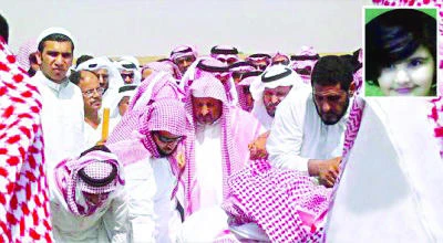Hundreds attend the funeral of slain Yanbu girl
