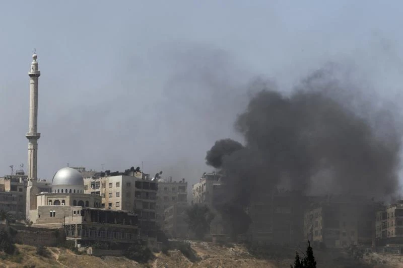 Syria rebels target Assad air power