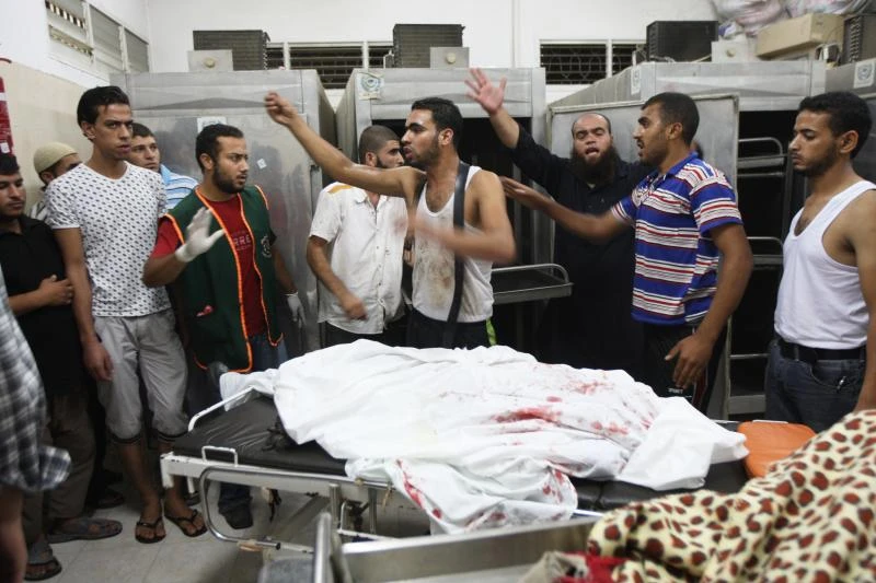 Israeli strike on Gaza kills 2 Hamas border guards