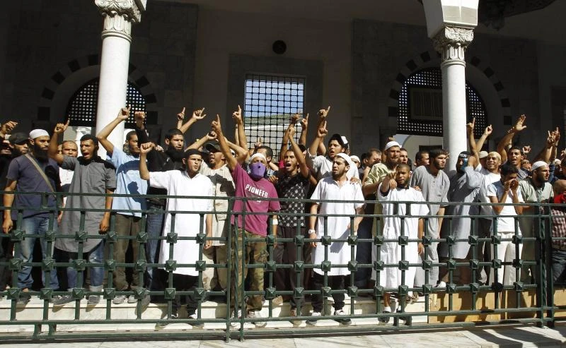Tunisia press slams failure to arrest extremist leader