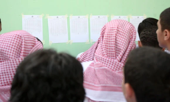 Crowded private schools stop accepting students