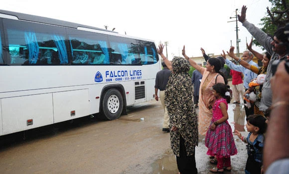 Pakistan releases 48 Indian prisoners