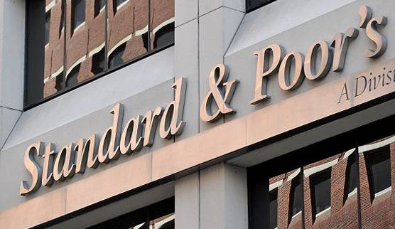S&P lowers eurozone growth forecasts