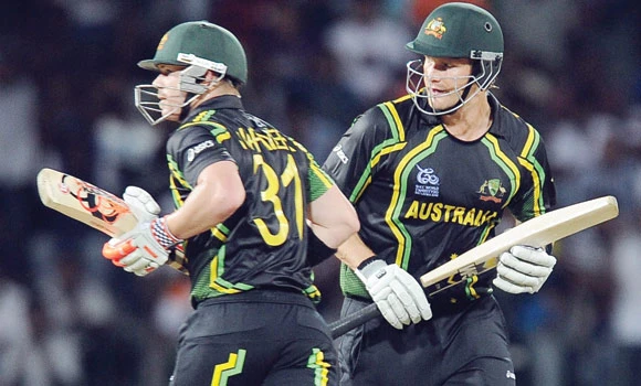 Aussies maul clueless India by nine wickets