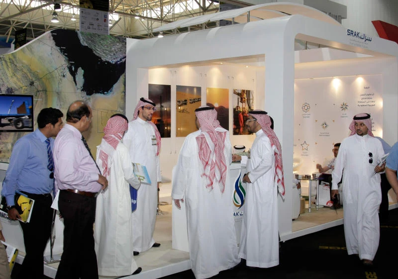 SAOGE student program attracts young graduates