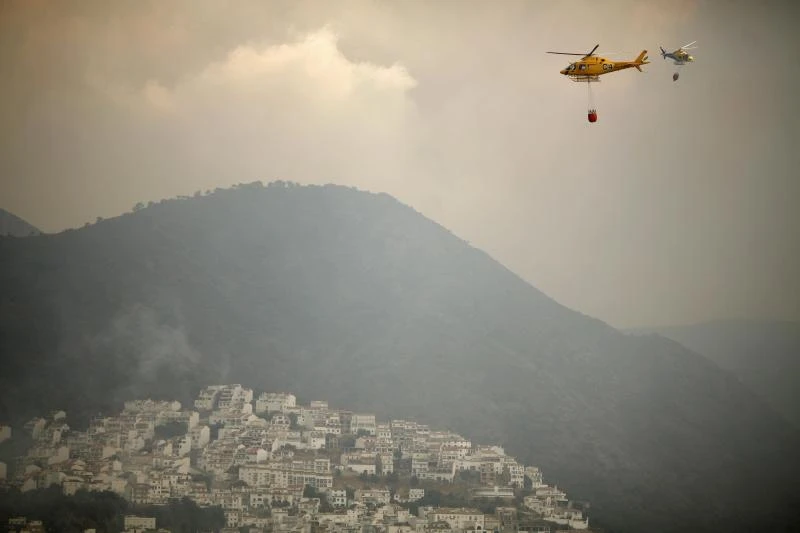 Wildfire under control near Spain’s Marbella