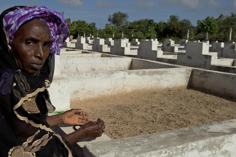 Senegalese mark 10 years of maritime disaster