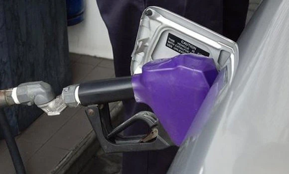 India tackles fuel subsidies to ward off downgrade