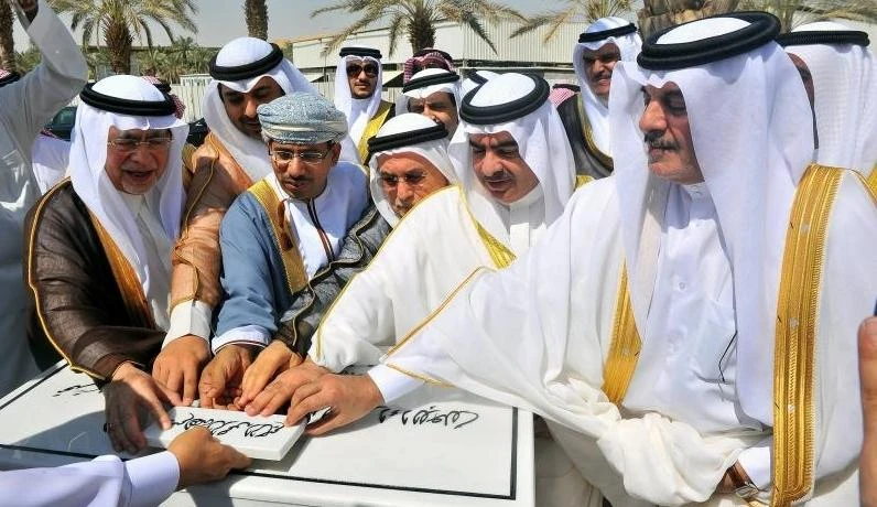 Khoja lays foundation stone for Gulf Radio and TV headquarters